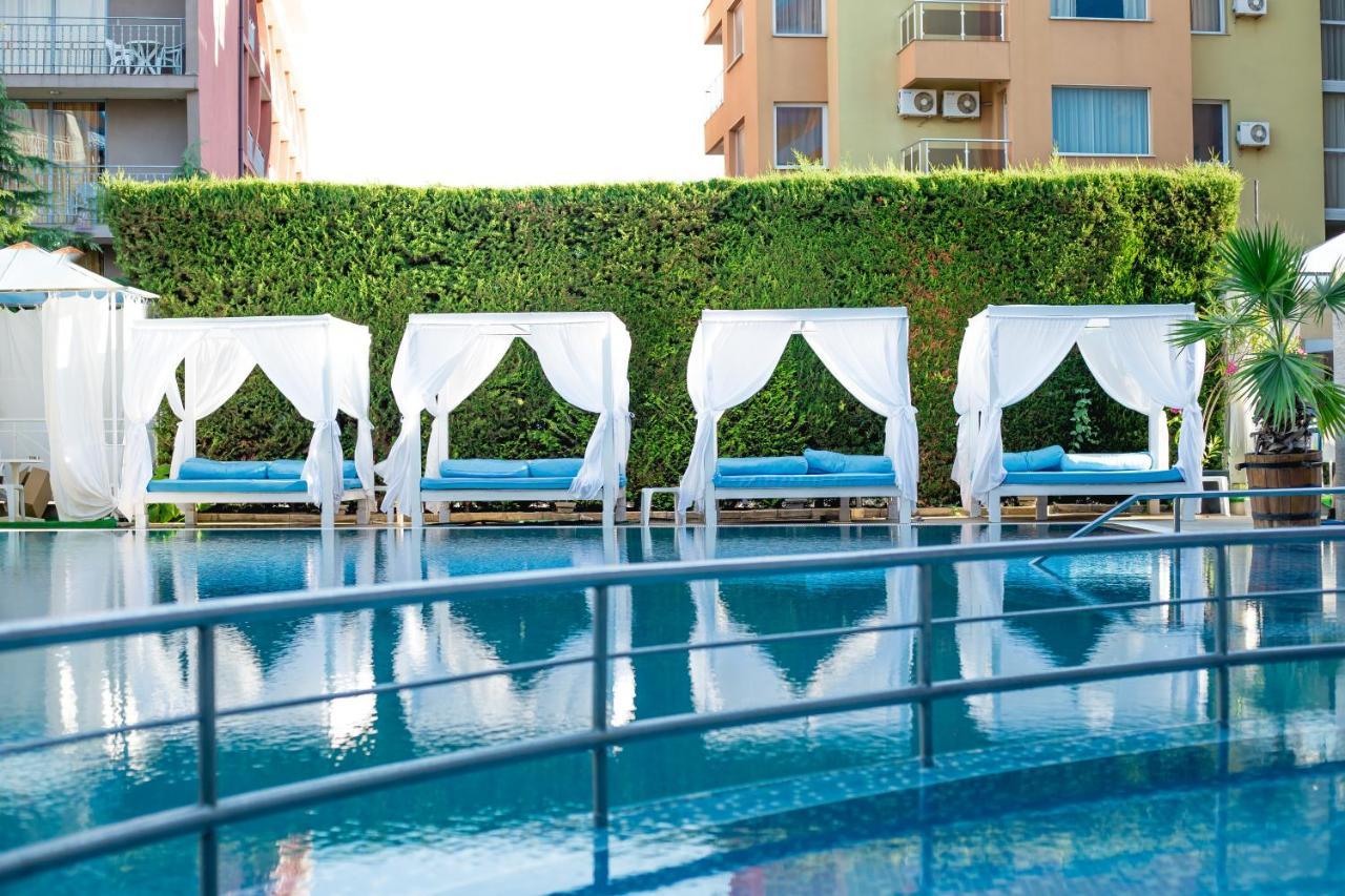 Amaris Hotel